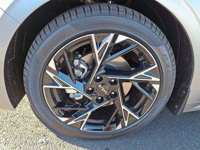 new 2026 Kia K5 car, priced at $30,975