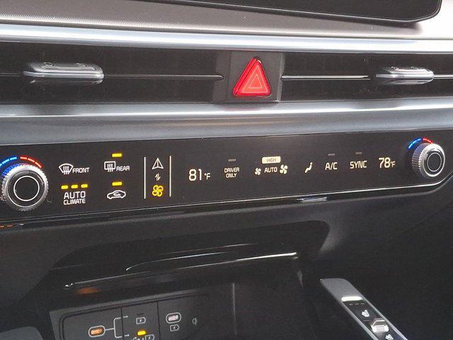 new 2026 Kia Sorento Hybrid car, priced at $48,870