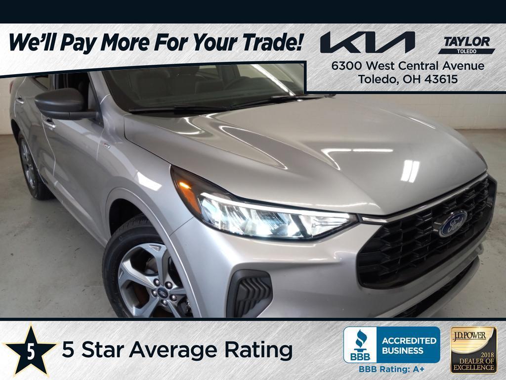 used 2024 Ford Escape car, priced at $21,036