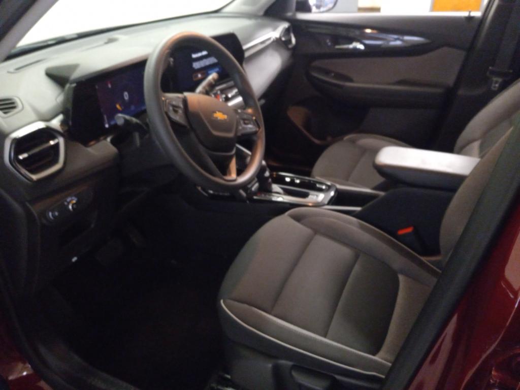 used 2025 Chevrolet TrailBlazer car, priced at $23,032