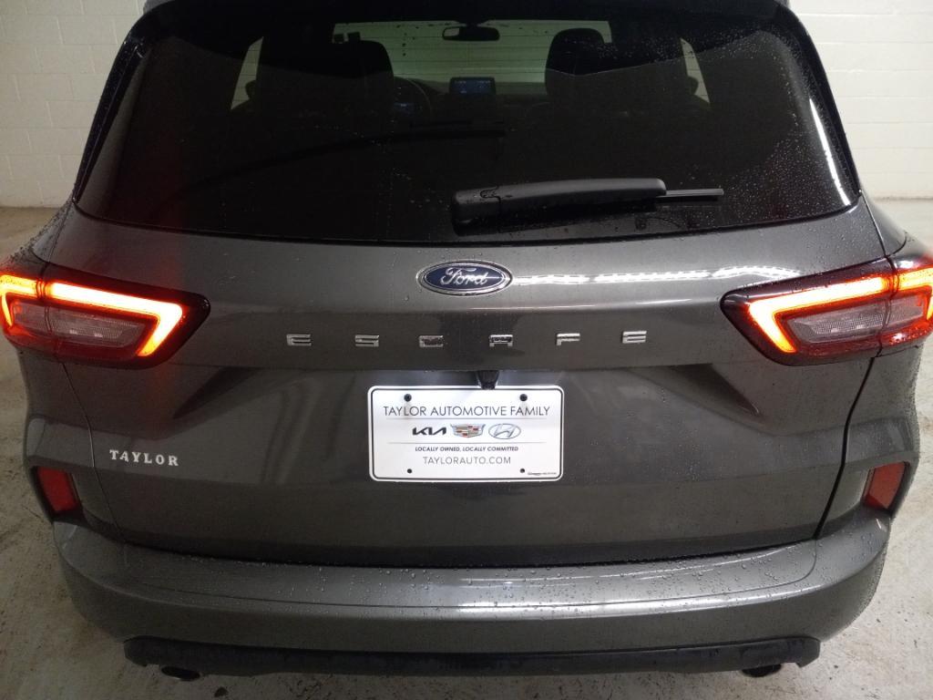 used 2023 Ford Escape car, priced at $17,500