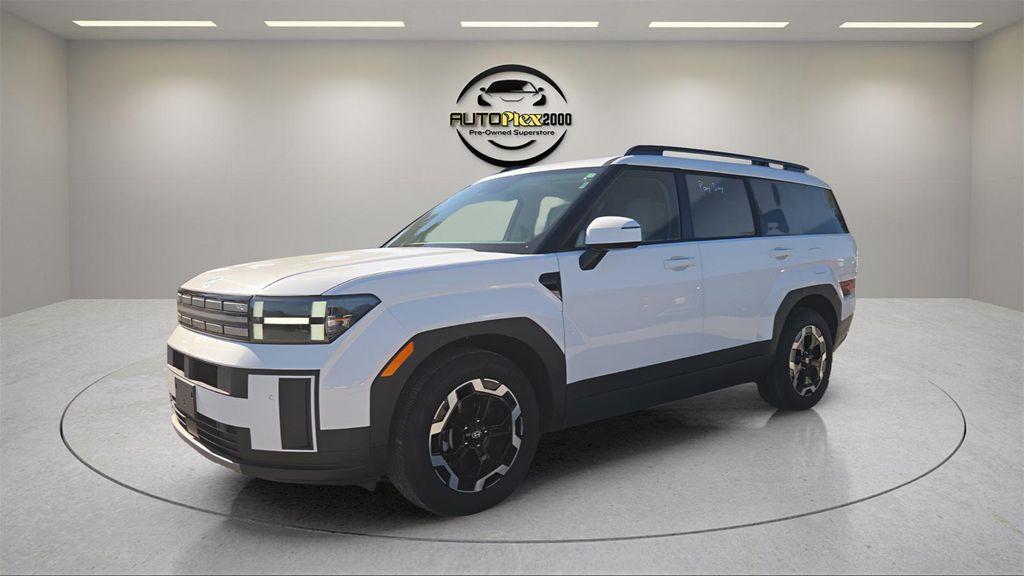 used 2025 Hyundai Santa Fe car, priced at $29,234