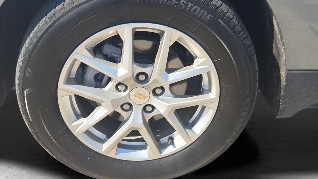 used 2023 Chevrolet Equinox car, priced at $19,999