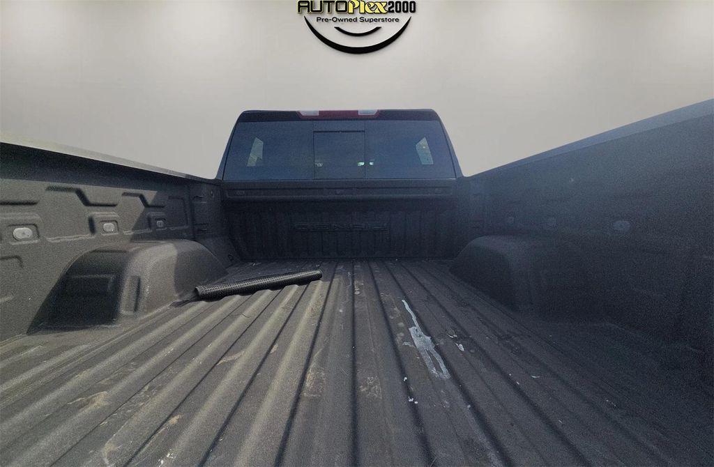 used 2022 GMC Sierra 1500 car, priced at $38,987