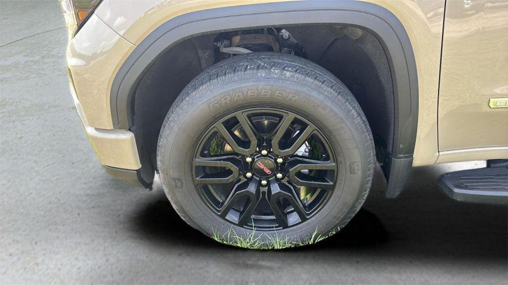 used 2022 GMC Sierra 1500 car, priced at $44,995
