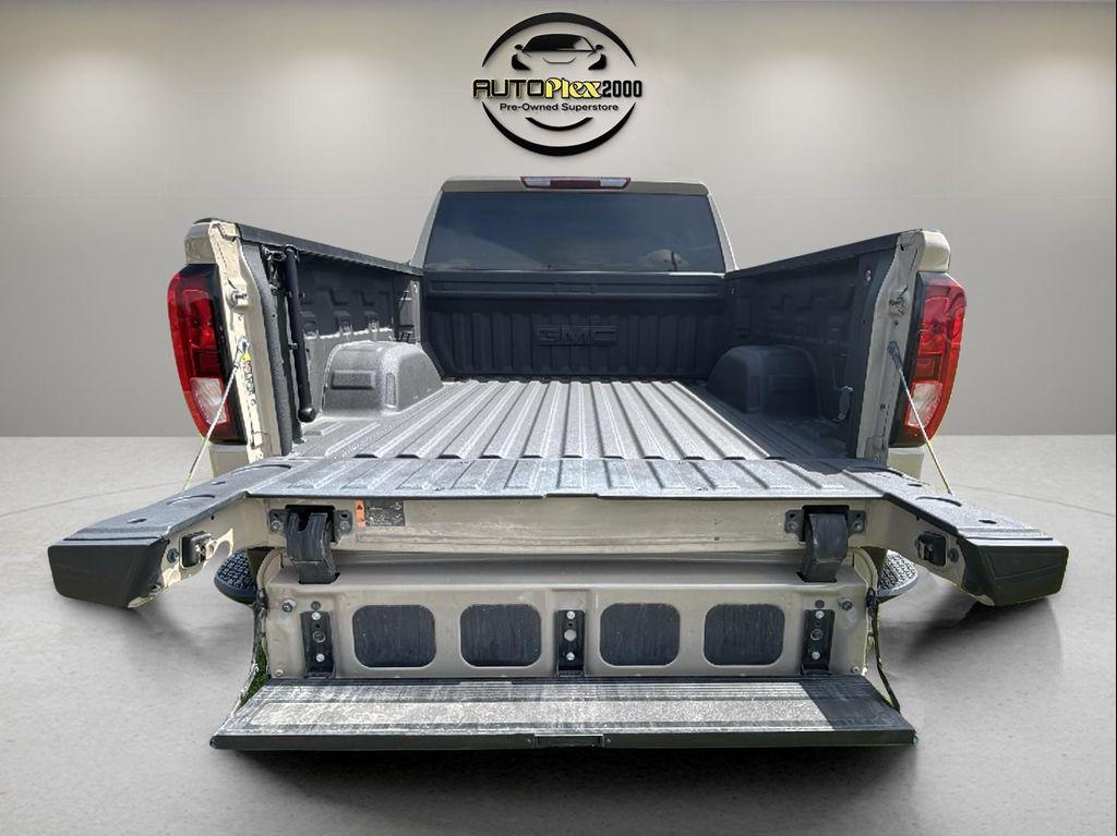used 2022 GMC Sierra 1500 car, priced at $44,995