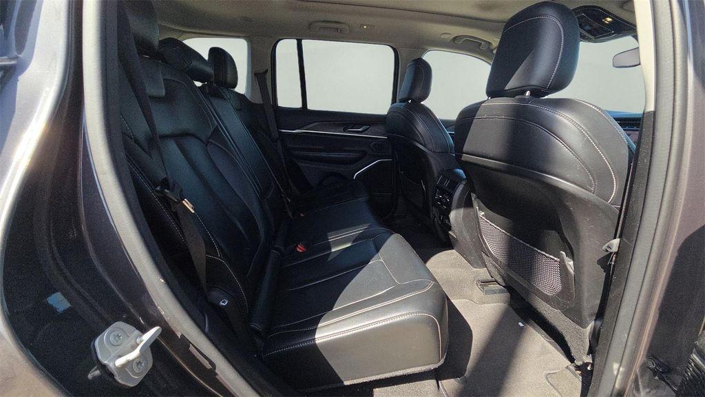 used 2022 Jeep Grand Cherokee car, priced at $25,228