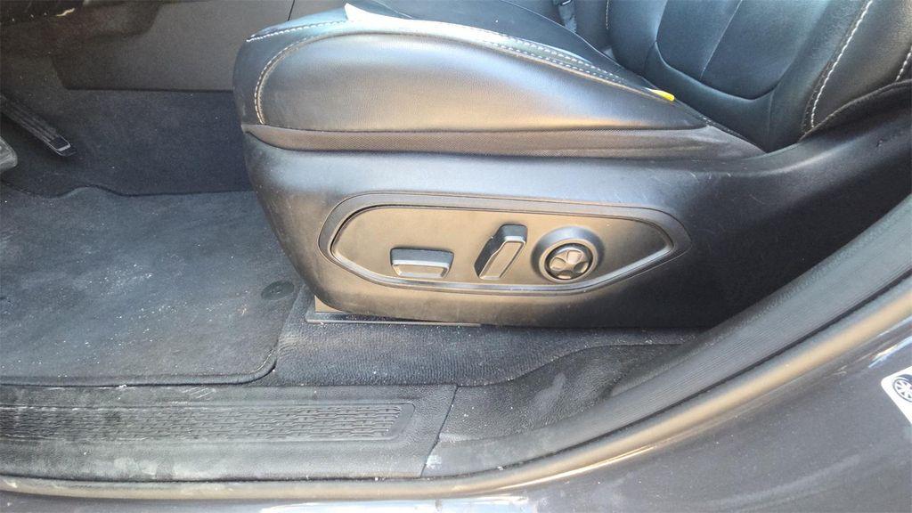 used 2022 Jeep Grand Cherokee car, priced at $25,228