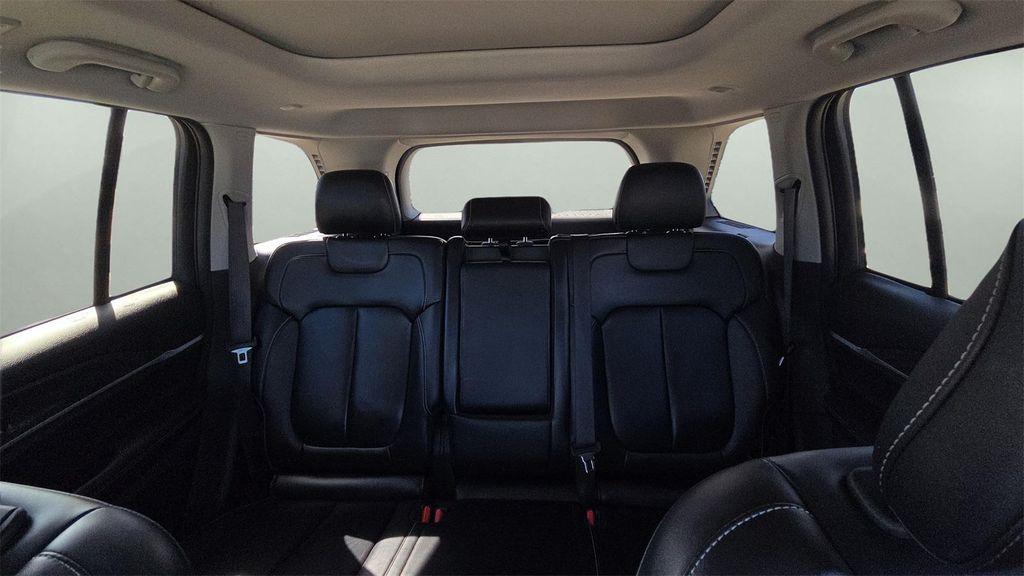 used 2022 Jeep Grand Cherokee car, priced at $25,228