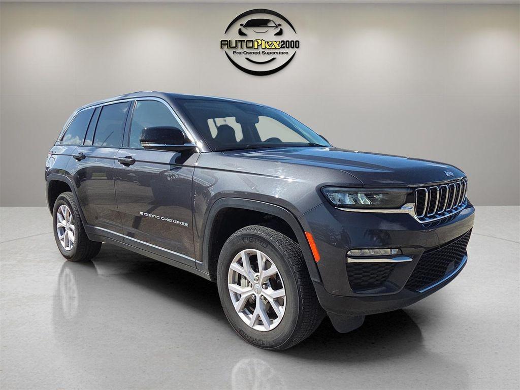 used 2022 Jeep Grand Cherokee car, priced at $25,228