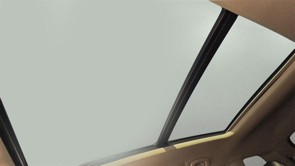 used 2021 Volkswagen Atlas car, priced at $24,998