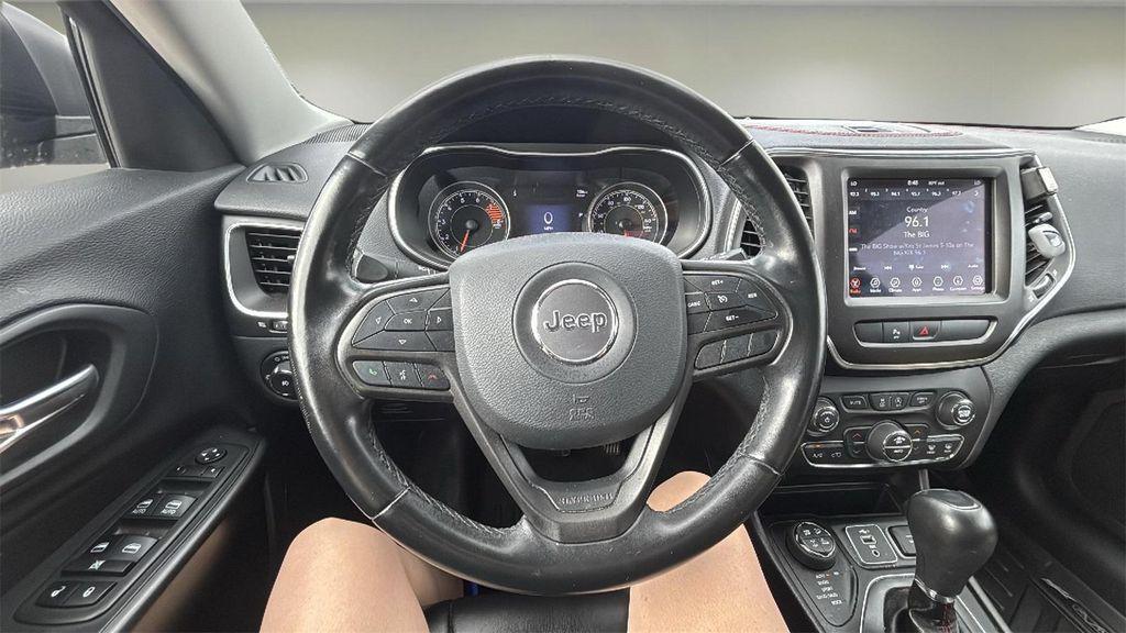 used 2020 Jeep Cherokee car, priced at $22,939