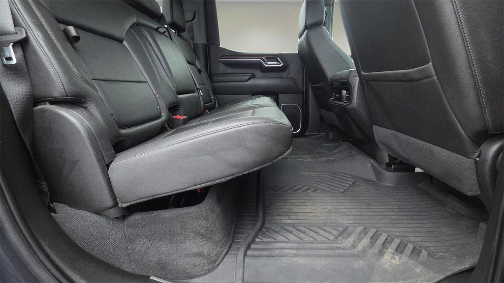 used 2022 Chevrolet Silverado 1500 car, priced at $45,476