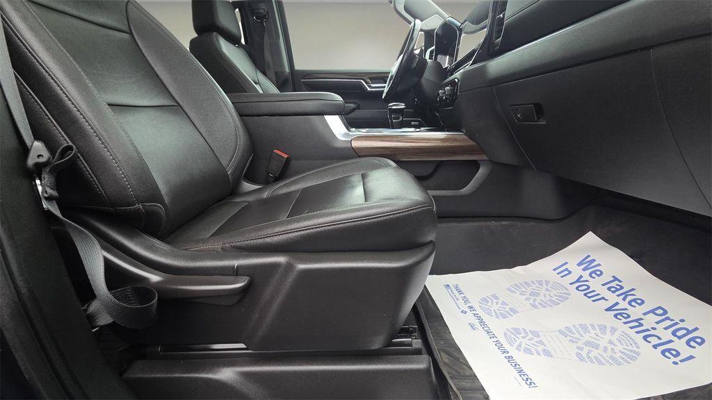 used 2022 Chevrolet Silverado 1500 car, priced at $45,476