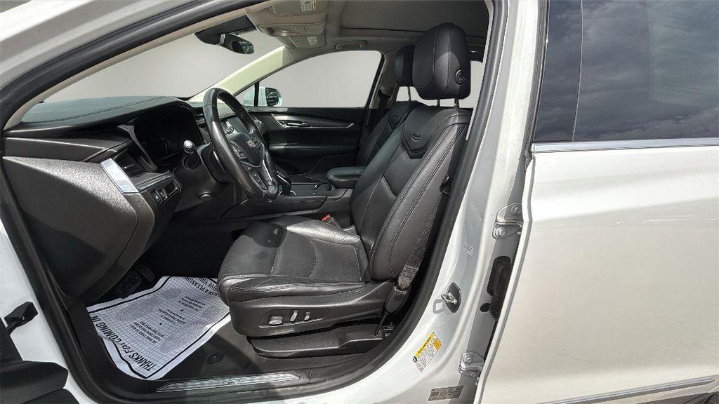 used 2019 Cadillac XT5 car, priced at $17,907