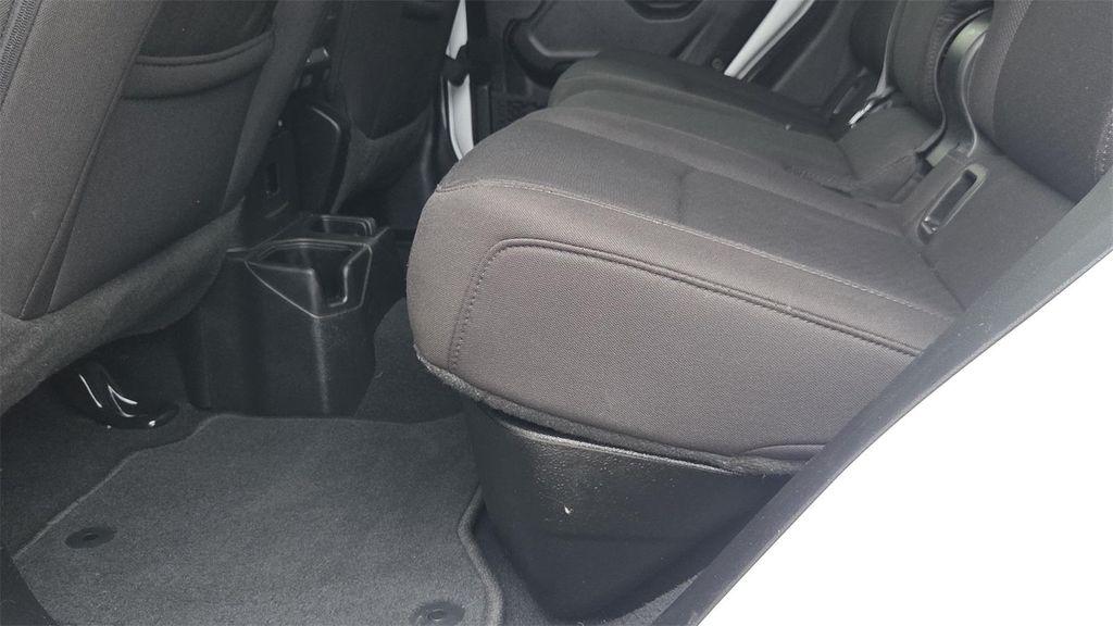 used 2022 Jeep Gladiator car, priced at $27,264