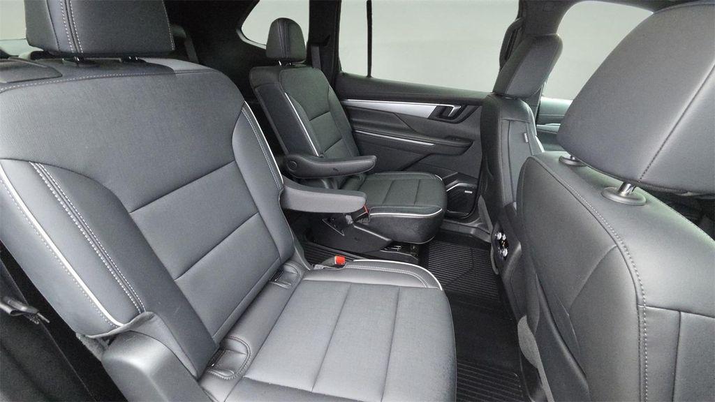 used 2025 Buick Enclave car, priced at $39,807