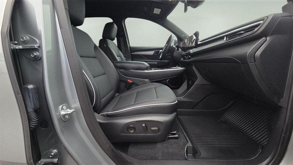 used 2025 Buick Enclave car, priced at $39,807