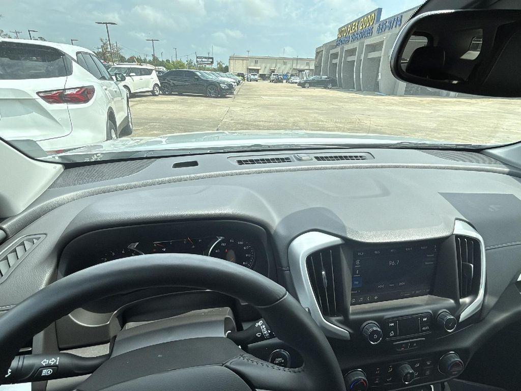 used 2022 GMC Terrain car, priced at $27,632