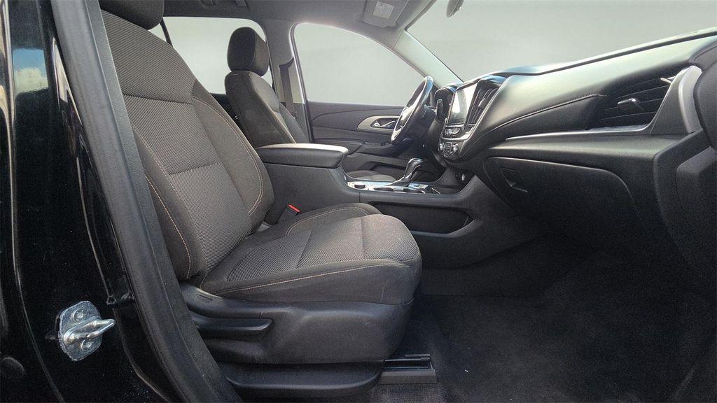 used 2019 Chevrolet Traverse car, priced at $17,820