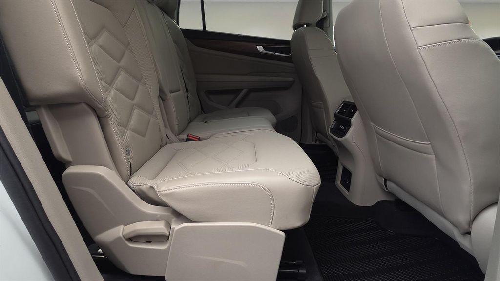 used 2024 Volkswagen Atlas car, priced at $27,634