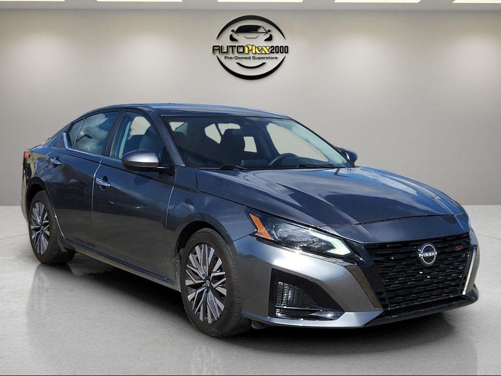 used 2023 Nissan Altima car, priced at $20,025