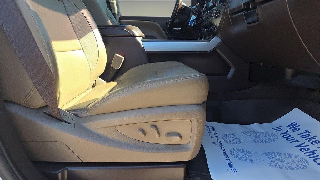 used 2018 Chevrolet Silverado 2500 car, priced at $40,880