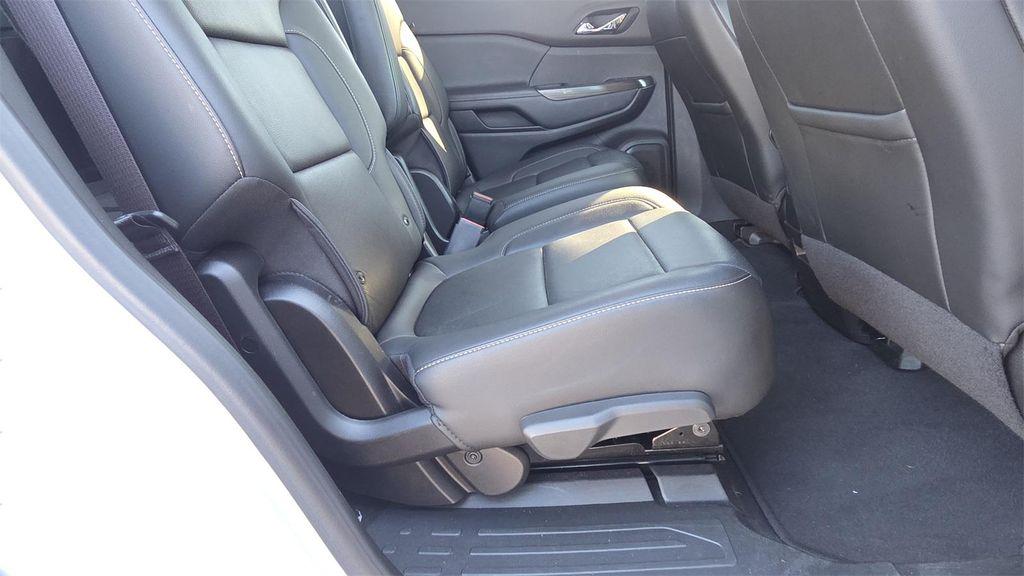 used 2023 GMC Acadia car, priced at $28,558