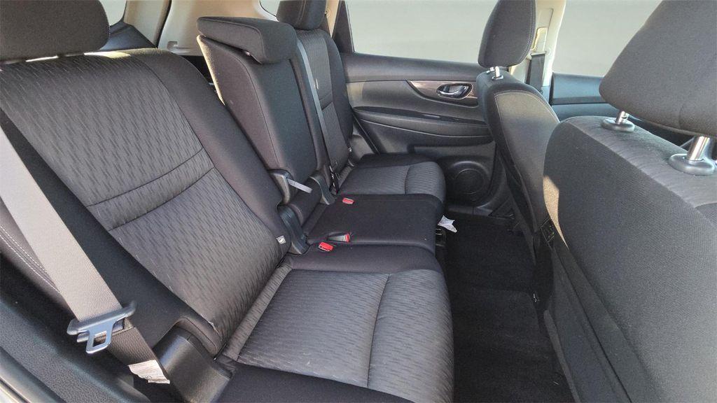 used 2019 Nissan Rogue car, priced at $18,734