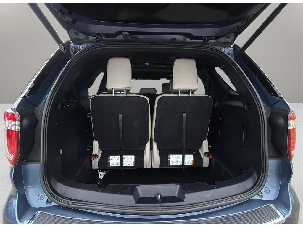 used 2018 Ford Explorer car