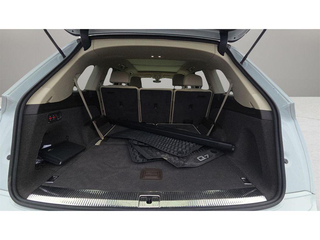 used 2019 Audi Q7 car