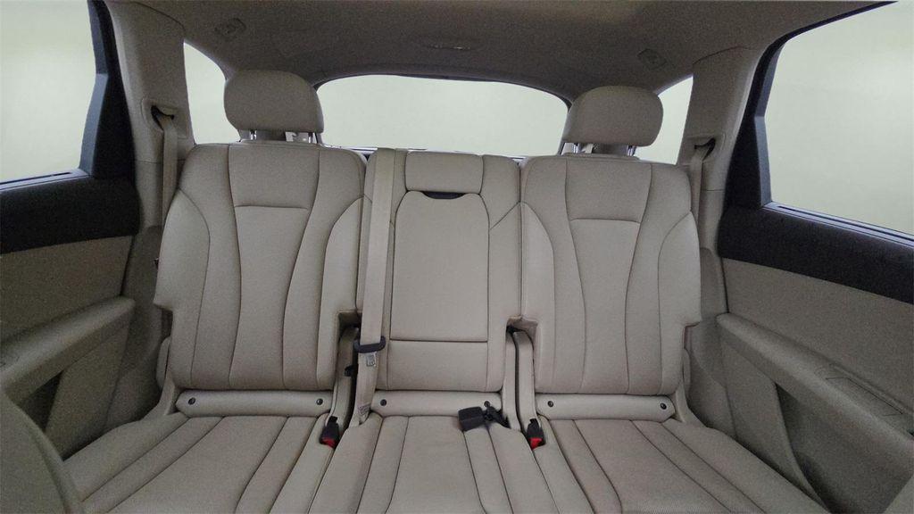 used 2019 Audi Q7 car
