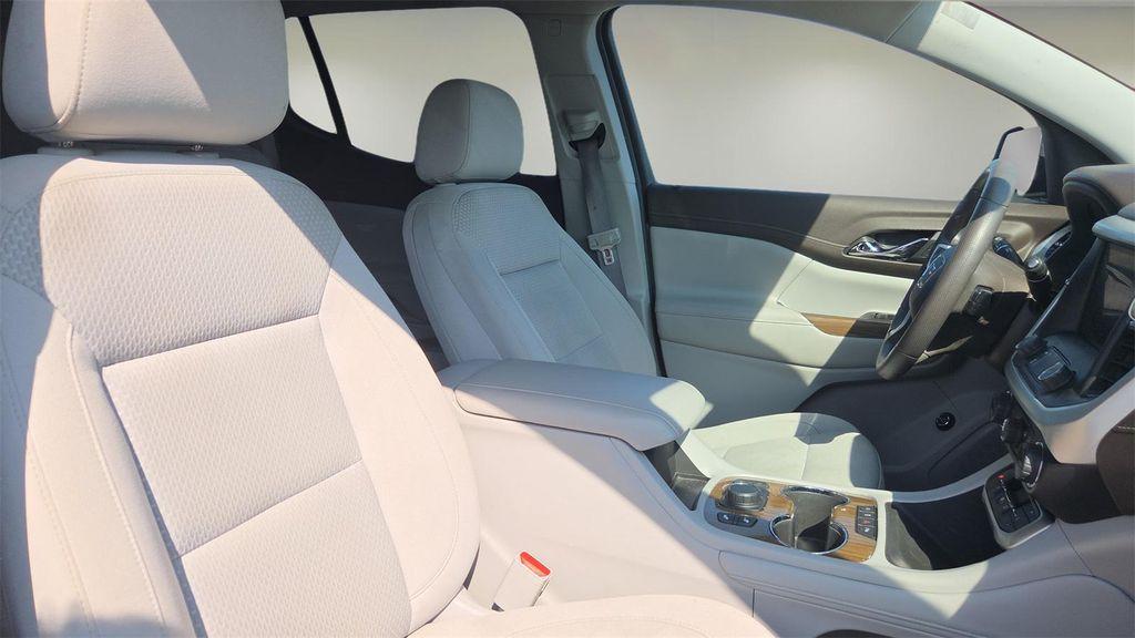 used 2021 GMC Acadia car, priced at $19,175