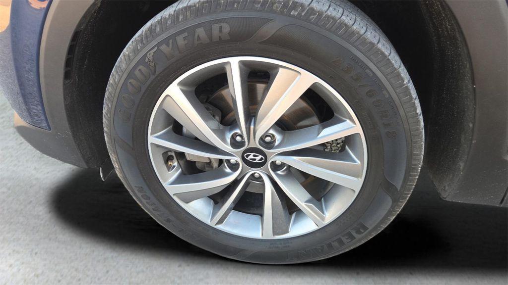 used 2020 Hyundai Santa Fe car, priced at $14,979