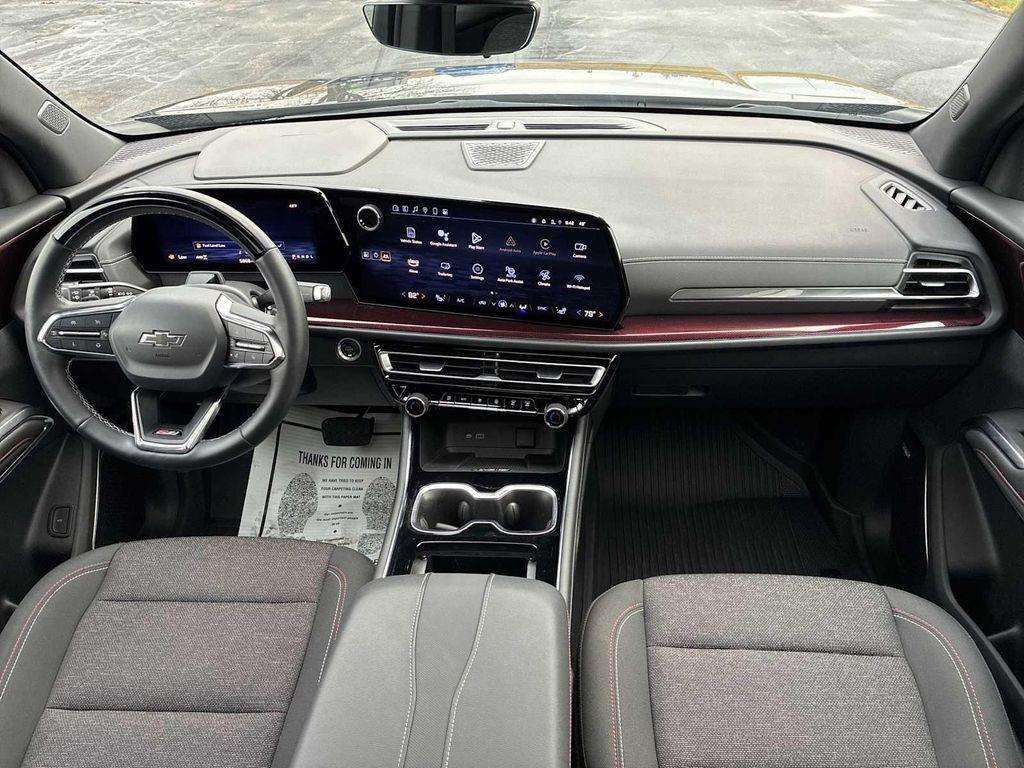 used 2024 Chevrolet Traverse car, priced at $44,277