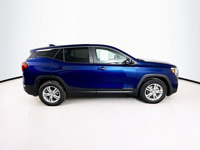 2022 Marine Metallic GMC Terrain