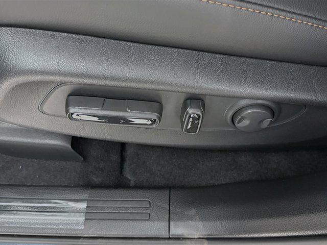 new 2026 Honda CR-V Hybrid car, priced at $38,438