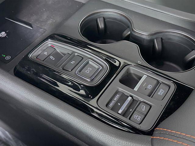 new 2025 Honda Pilot car, priced at $48,803