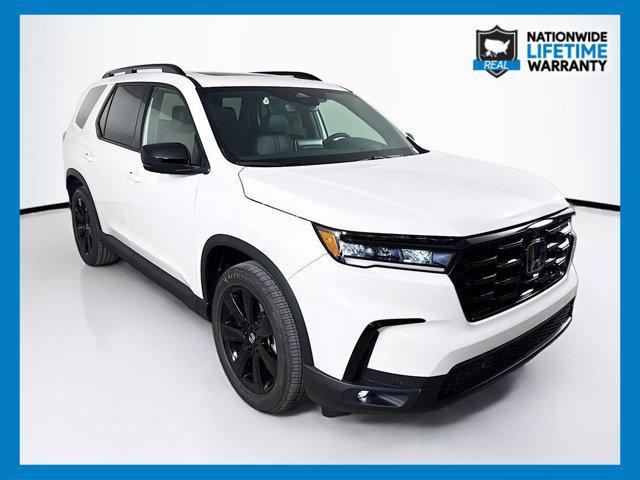 new 2025 Honda Pilot car, priced at $52,403