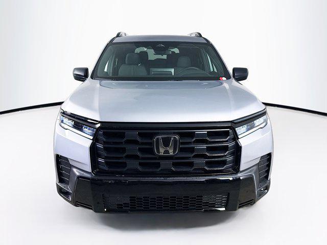 new 2026 Honda Pilot car, priced at $42,009