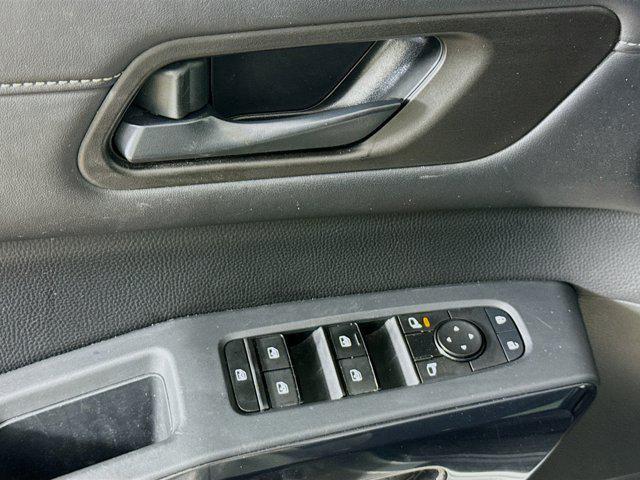 used 2024 Nissan Pathfinder car, priced at $25,087