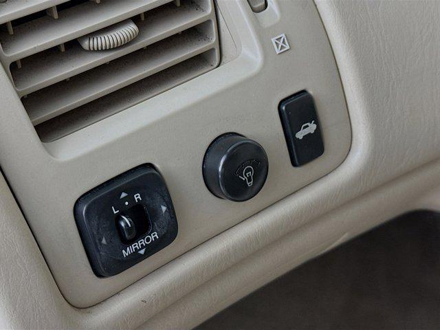 used 2003 Toyota Avalon car, priced at $5,672