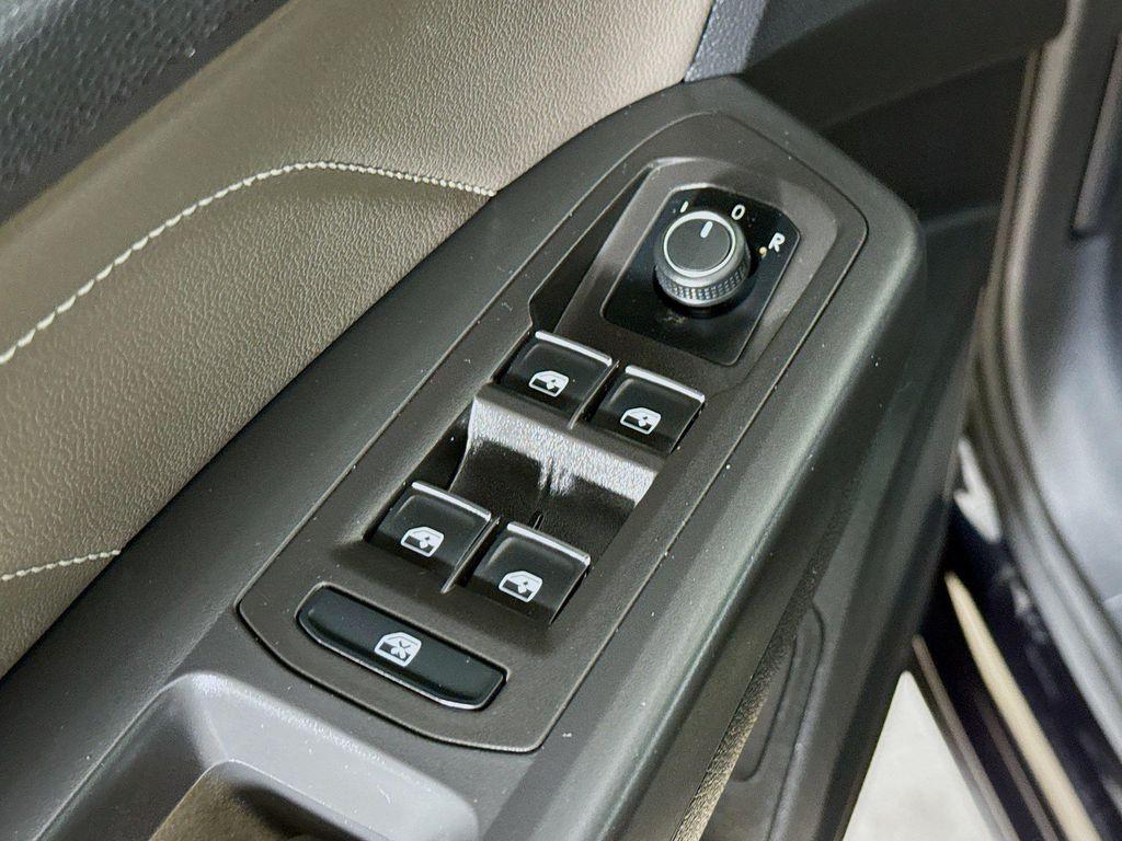 used 2023 Volkswagen Atlas car, priced at $23,603