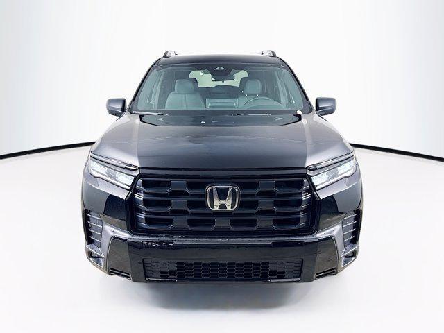 new 2026 Honda Pilot car, priced at $44,588