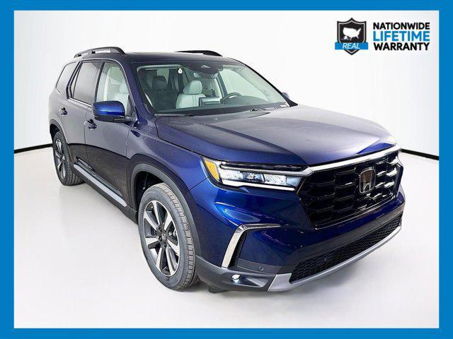 new 2025 Honda Pilot car, priced at $46,215