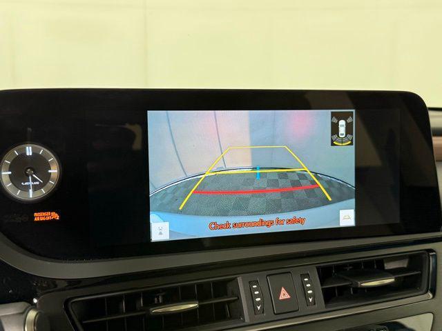 used 2025 Lexus ES 300h car, priced at $44,890