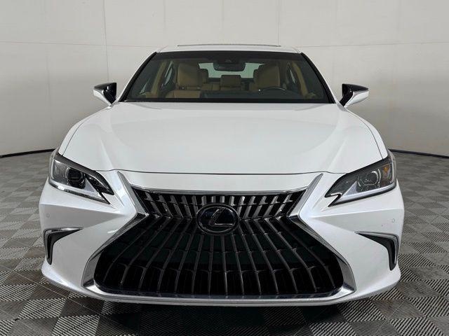 used 2025 Lexus ES 300h car, priced at $45,790