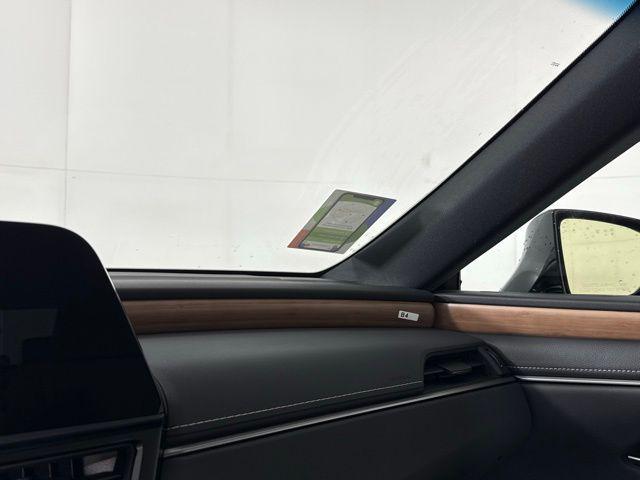 new 2025 Lexus ES 350 car, priced at $48,684