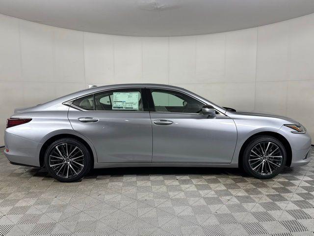 new 2025 Lexus ES 350 car, priced at $48,684