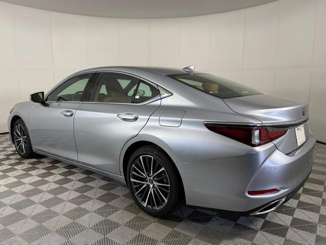 used 2025 Lexus ES 350 car, priced at $45,990